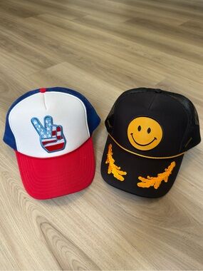 OTTO
Trucker Hats- Black Captain Smiley and American Peace